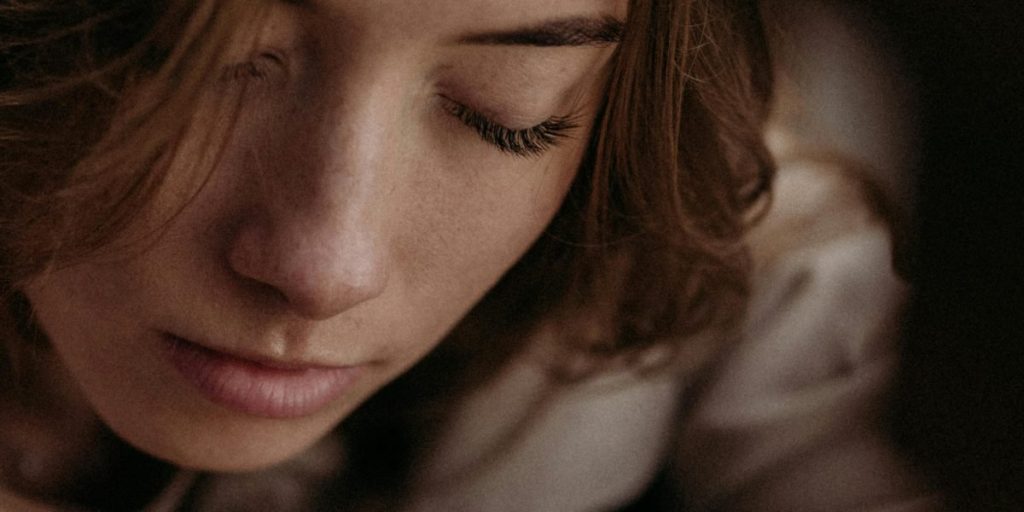 Panic Attack Symptoms What They Feel Like and What Causes Them