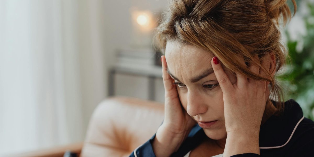 Many people experience feelings of anxiety and overwhelm in their daily lives.